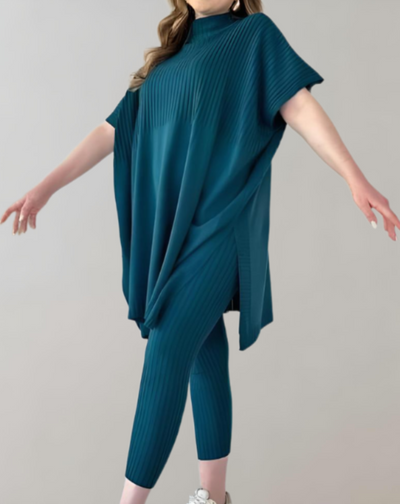 Lucía | Dwuczęściowy Zestaw z Oversize'owym Topem i Legginsami